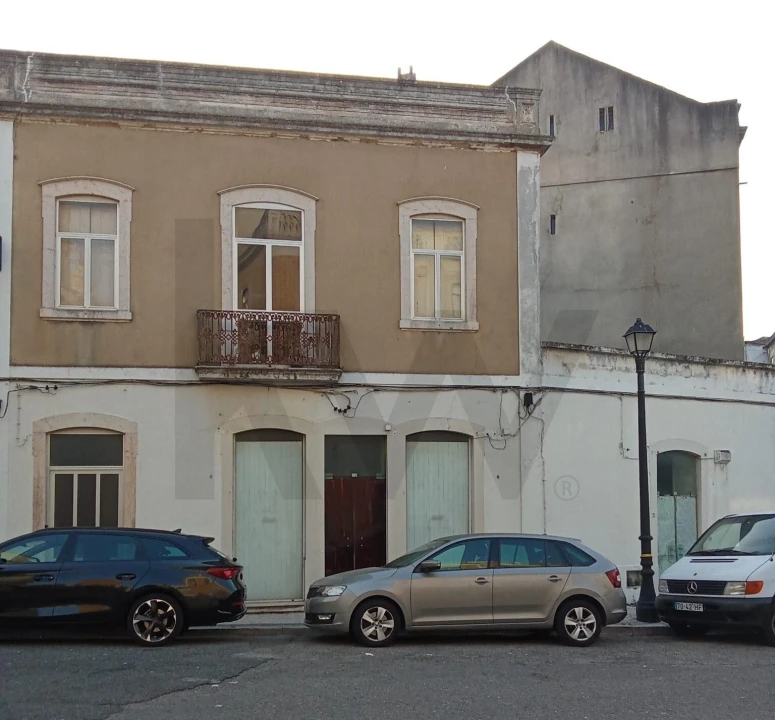 Prédio para Venda em Buarcos Foto 5