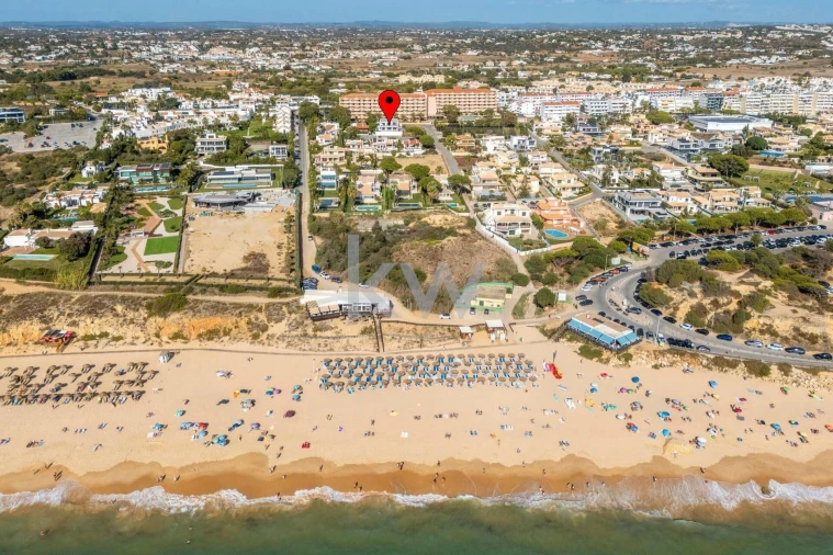 Moradia T5 para Venda em Guia Foto 50