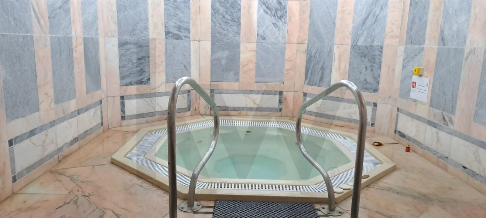 Quarto para Venda em Albufeira e Olhos de Água Foto 6