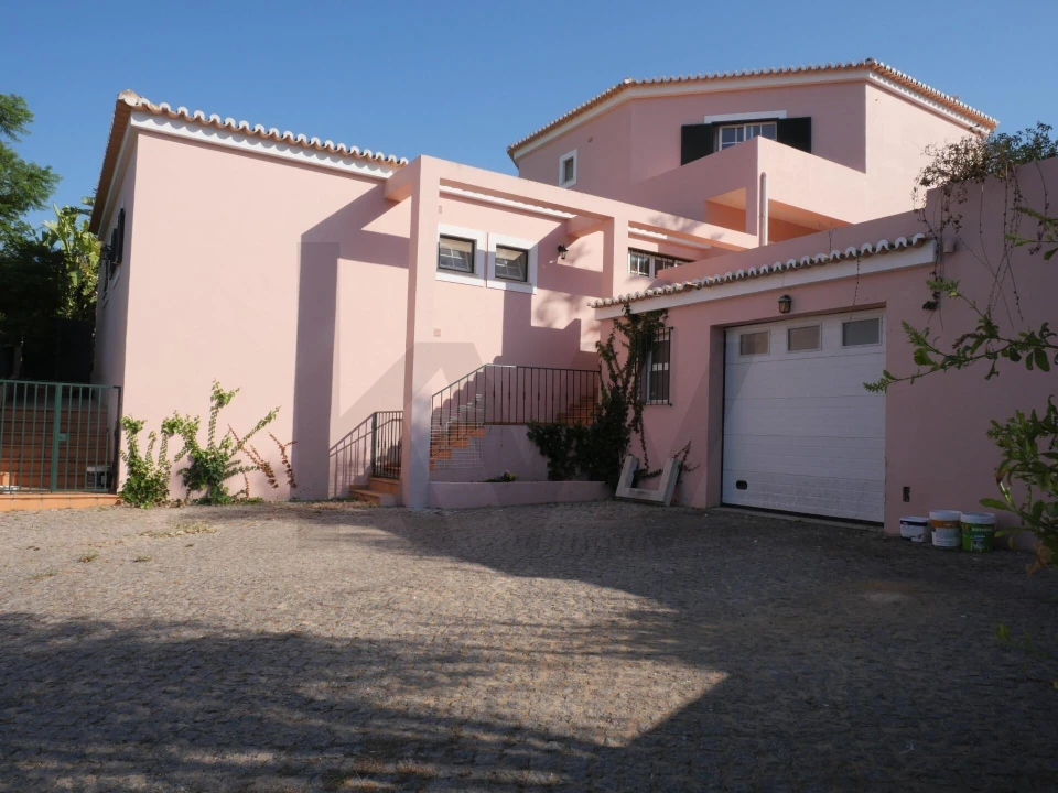 Moradia T6 para Venda em Estômbar e Parchal Foto 54