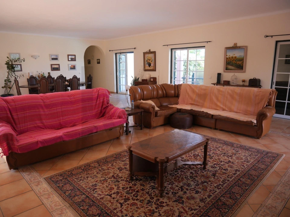 Moradia T6 para Venda em Estômbar e Parchal Foto 18