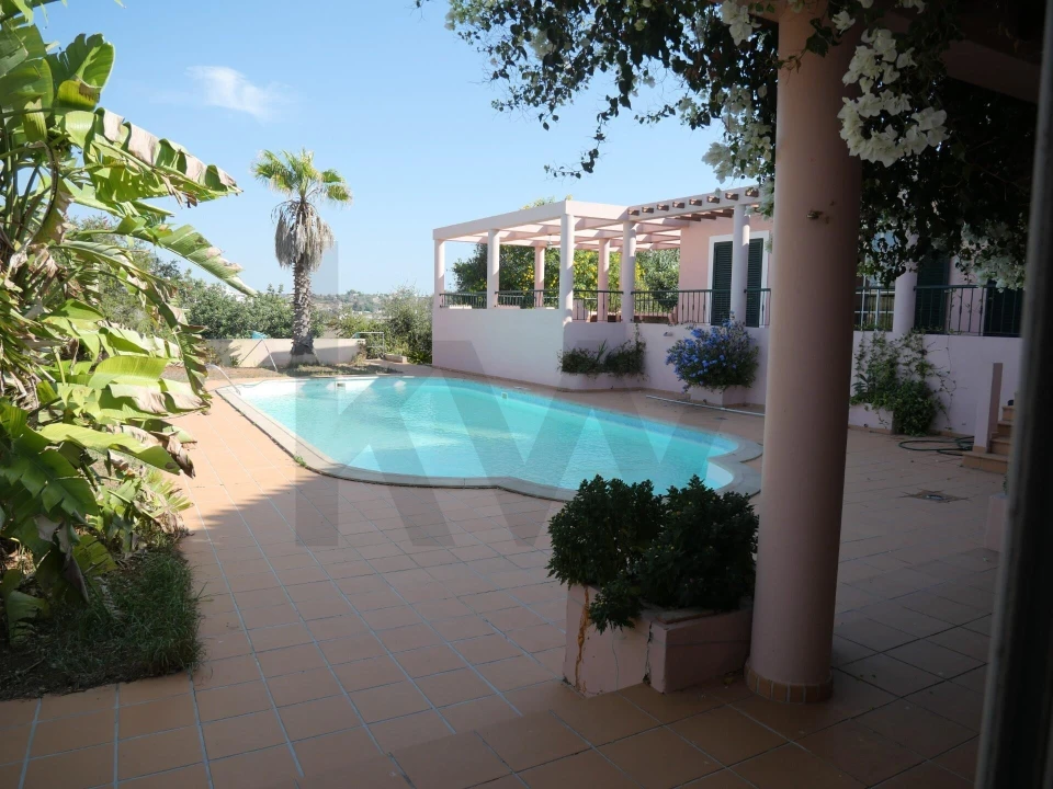 Moradia T6 para Venda em Estômbar e Parchal Foto 35