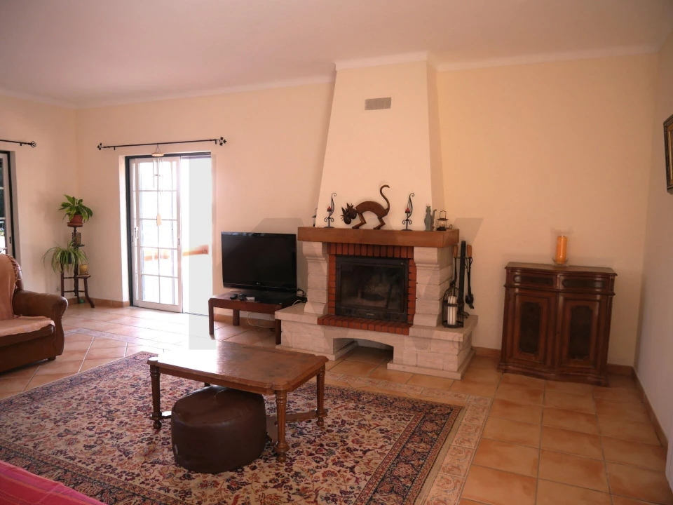 Moradia T6 para Venda em Estômbar e Parchal Foto 16