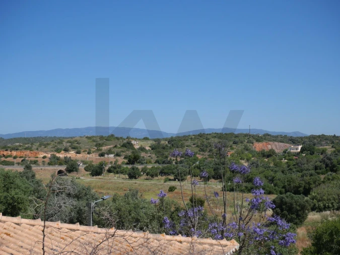 Moradia T6 para Venda em Estômbar e Parchal Foto 60