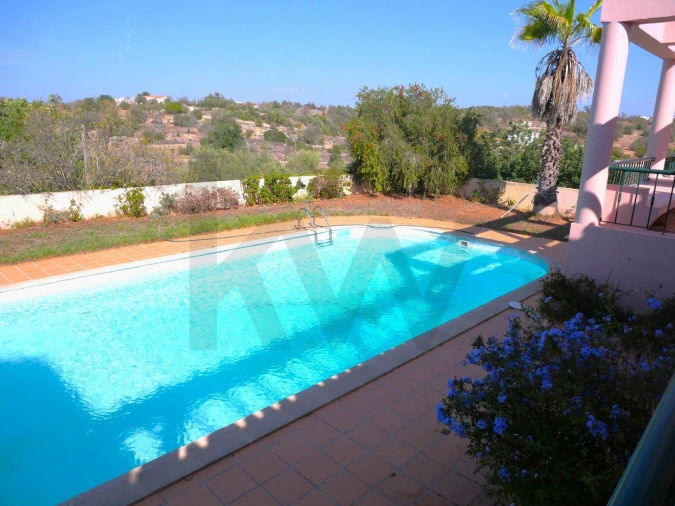 Moradia T6 para Venda em Estômbar e Parchal Foto 7