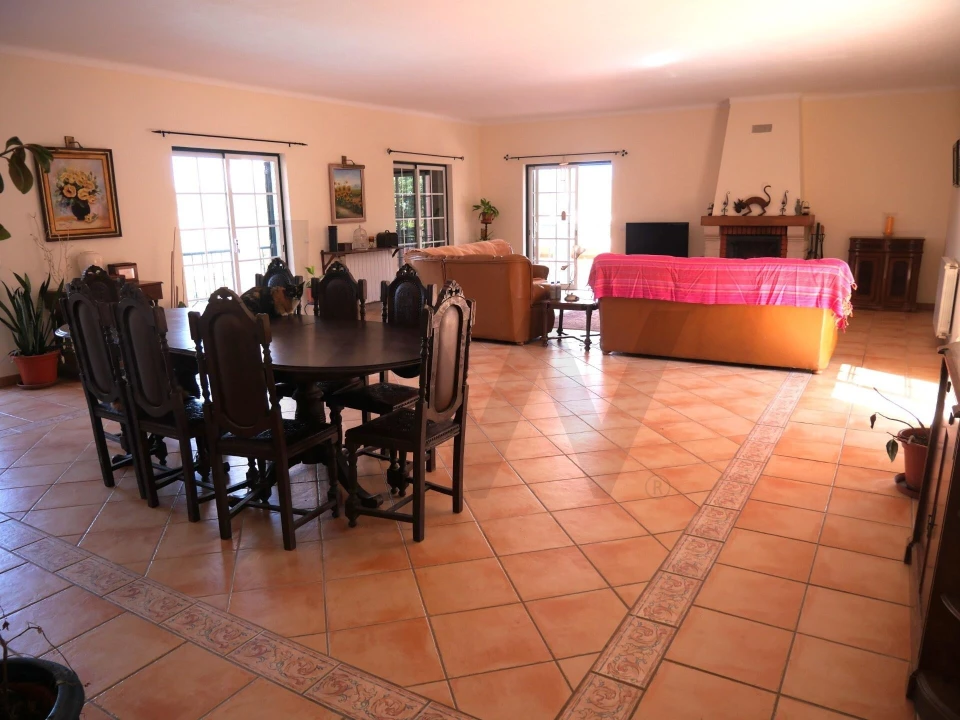 Moradia T6 para Venda em Estômbar e Parchal Foto 20