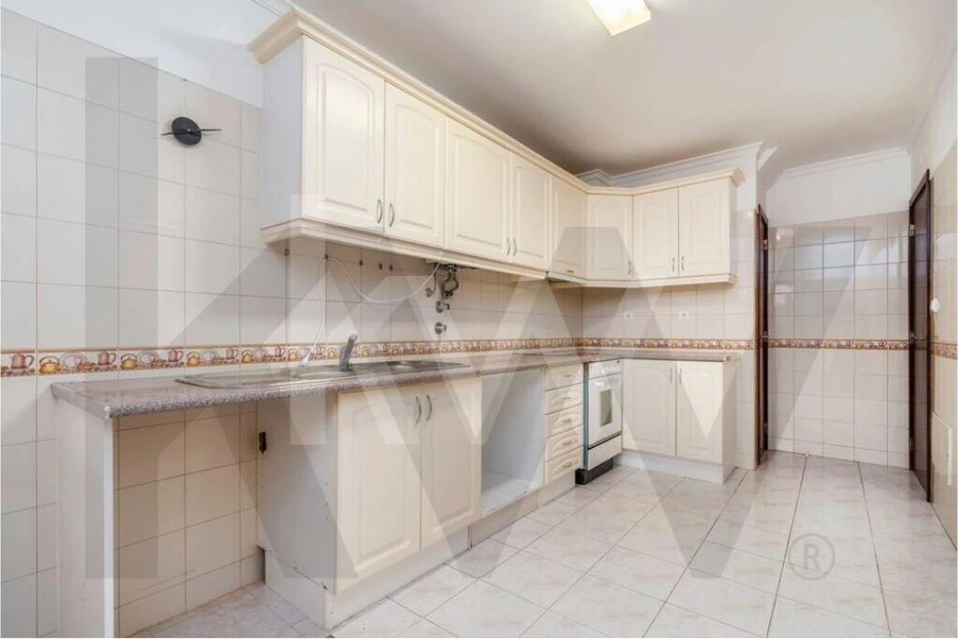 Apartamento T3 para Venda em Loule (São Clemente) Foto 13