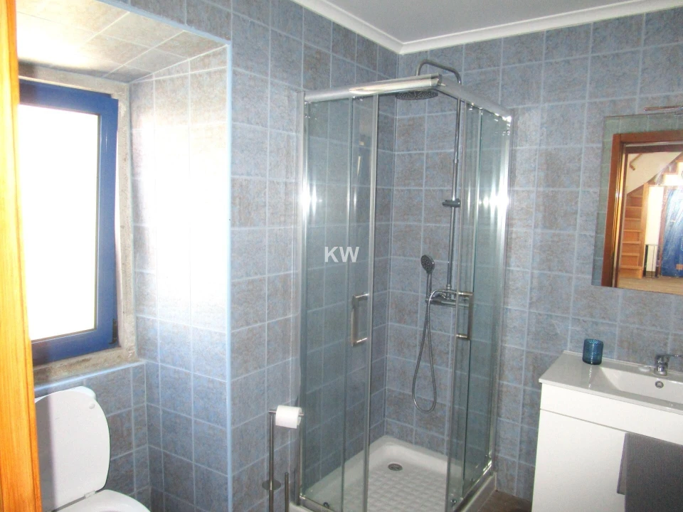 Moradia T8 para Venda em Olho Marinho Foto 46