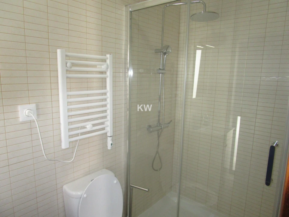 Moradia T8 para Venda em Olho Marinho Foto 33