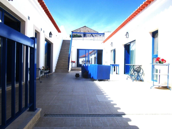 Moradia T8 para Venda em Olho Marinho Foto 25