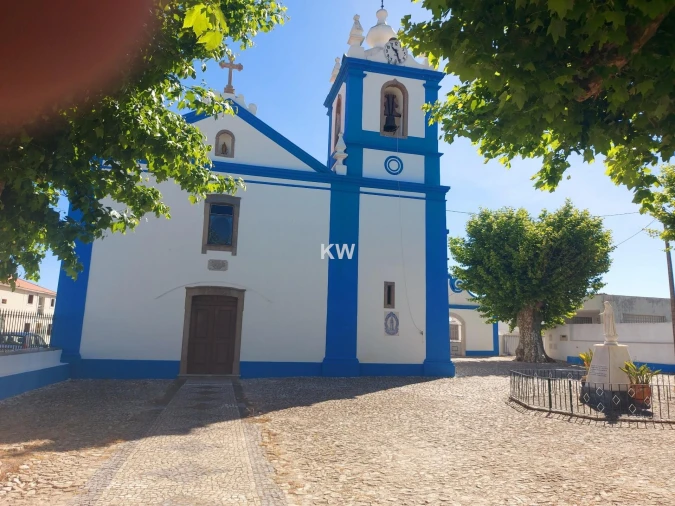 Moradia T8 para Venda em Olho Marinho Foto 5