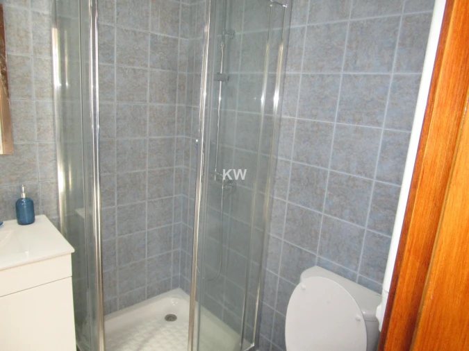 Moradia T8 para Venda em Olho Marinho Foto 37