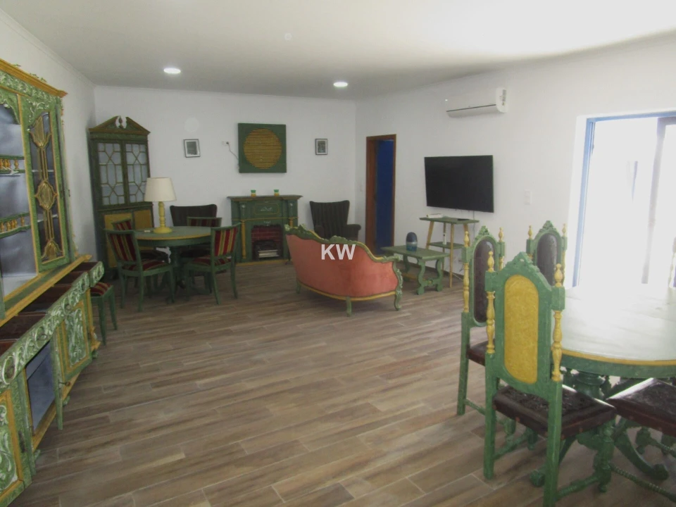 Moradia T8 para Venda em Olho Marinho Foto 17