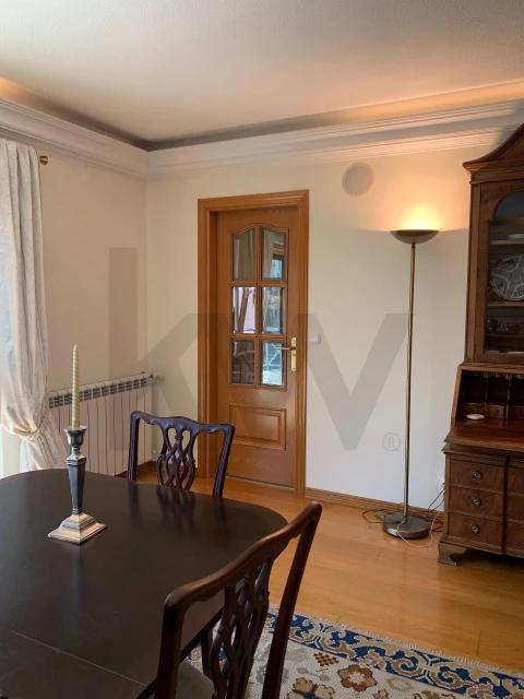Apartamento T3 para Arrendamento em Cascais e Estoril