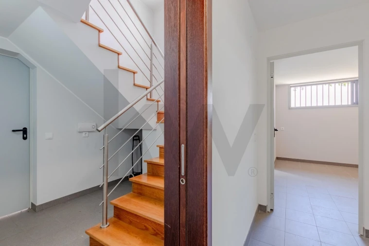 Moradia T4 para Arrendamento em Cascais e Estoril Foto 33