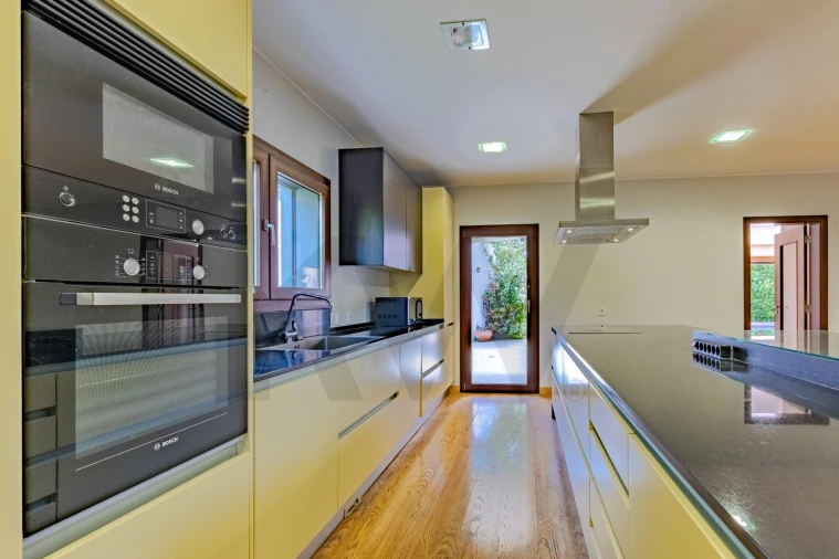 Moradia T4 para Arrendamento em Cascais e Estoril Foto 15