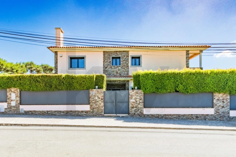 Moradia T4 para Arrendamento em Cascais e Estoril Foto 5