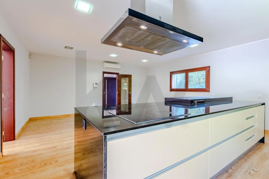 Moradia T4 para Arrendamento em Cascais e Estoril Foto 16