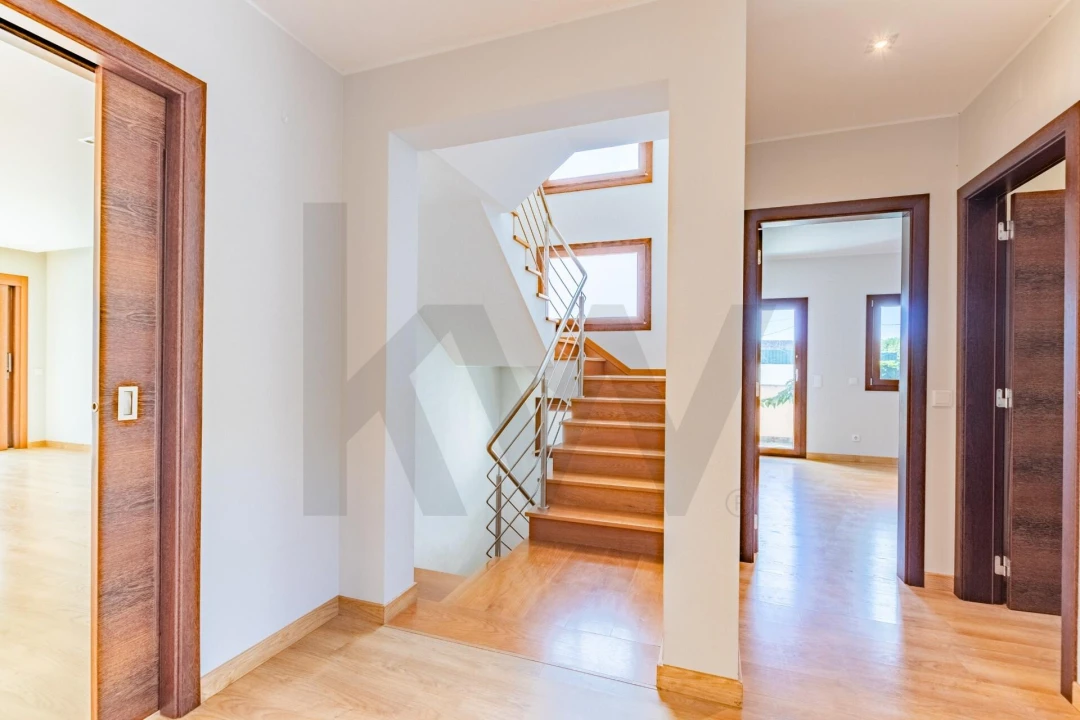 Moradia T4 para Arrendamento em Cascais e Estoril Foto 9