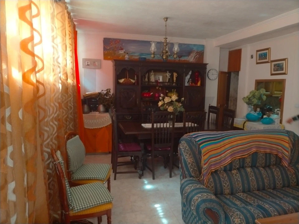 Moradia T4 para Venda em Ajuda Foto 11