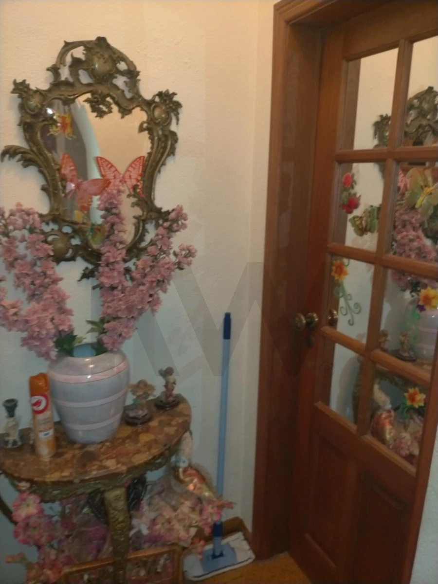 Moradia T4 para Venda em Ajuda Foto 19