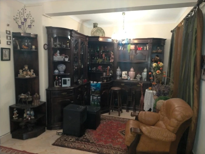 Moradia T4 para Venda em Ajuda Foto 4