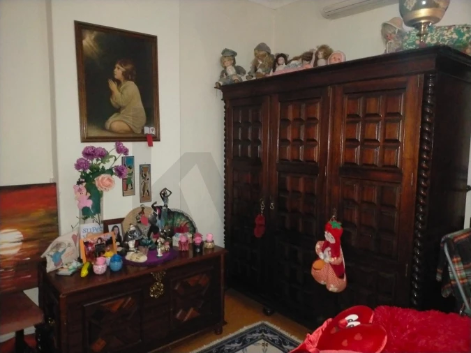 Moradia T4 para Venda em Ajuda Foto 18