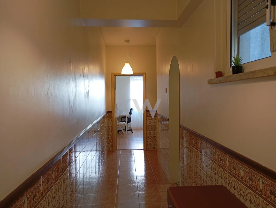 Apartamento T1 para Venda em Alcantara Foto 3