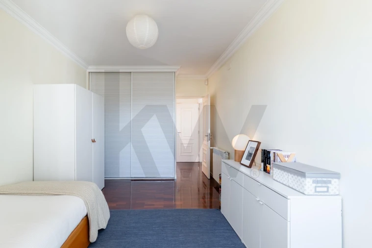 Apartamento T3 para Venda em Areeiro Foto 27