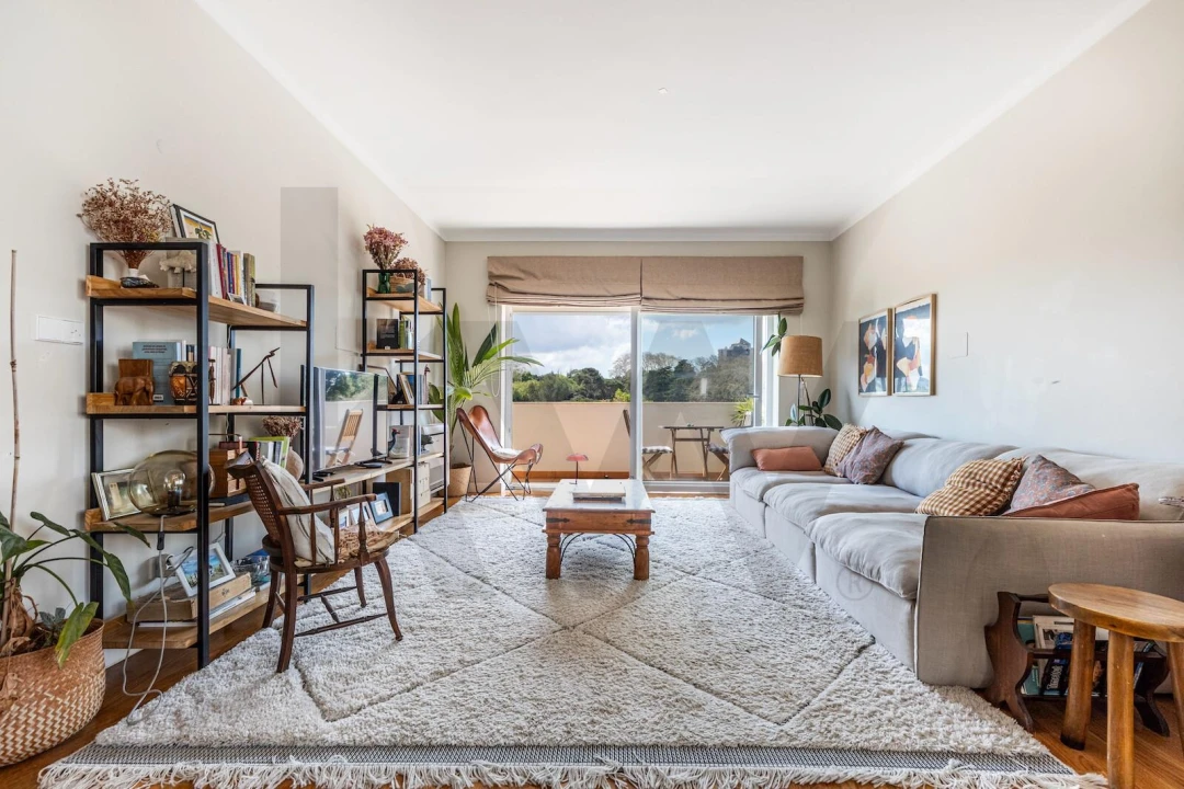 Apartamento T4 para Venda em São Domingos de Benfica Foto 3
