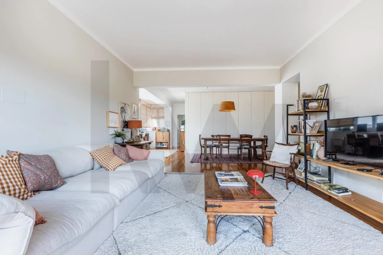 Apartamento T4 para Venda em São Domingos de Benfica Foto 5