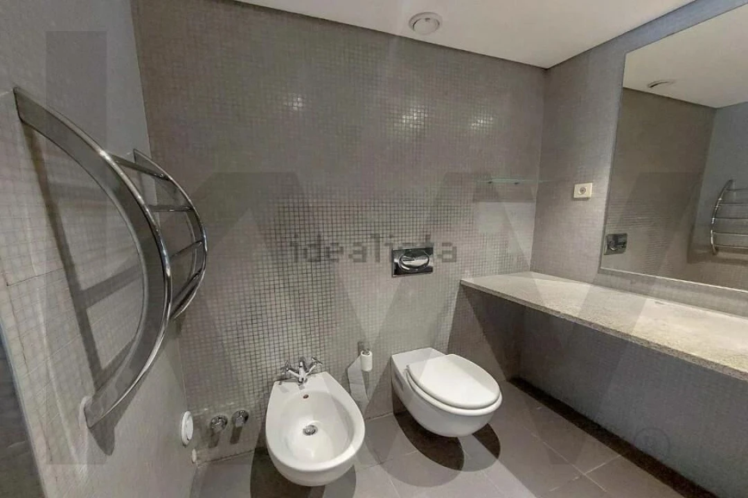 Apartamento T1 para Arrendamento em Estrela Foto 8