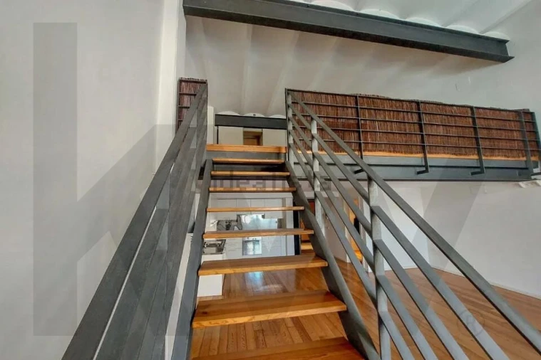 Apartamento T1 para Arrendamento em Estrela Foto 9