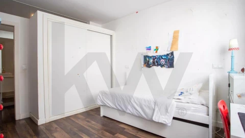 Apartamento T4 para Venda em Santa Maria Maior