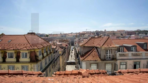 Apartamento T4 para Venda em Santa Maria Maior