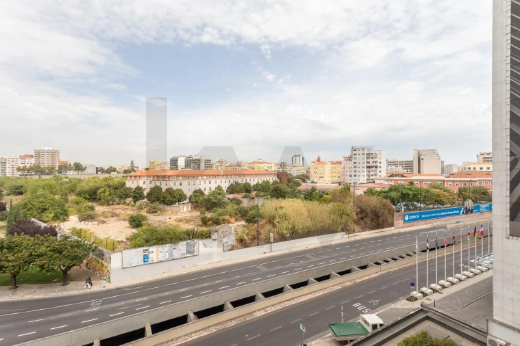 Escritório para Arrendamento em Santo António Foto 19