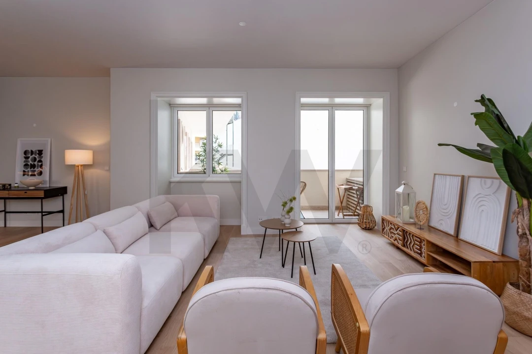 Apartamento T2 para Venda em Santo António Foto 2