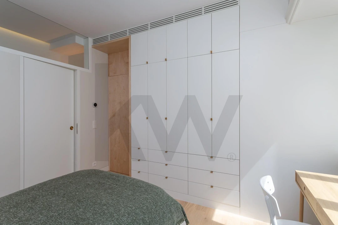 Apartamento T2 para Venda em Santo António Foto 30