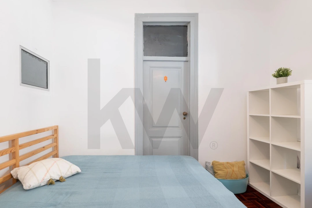 Apartamento T3 para Venda em Santo António Foto 2