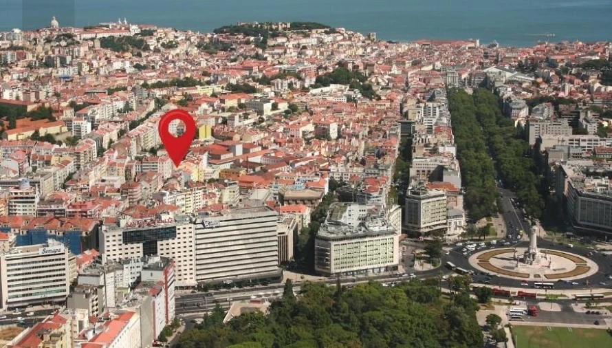 Apartamento T3 para Venda em Santo António Foto 24