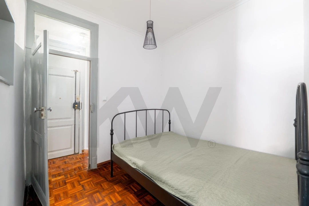 Apartamento T3 para Venda em Santo António Foto 5