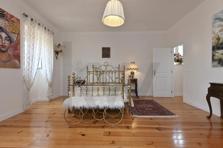 Moradia T4 para Venda em Fanhões Foto 24