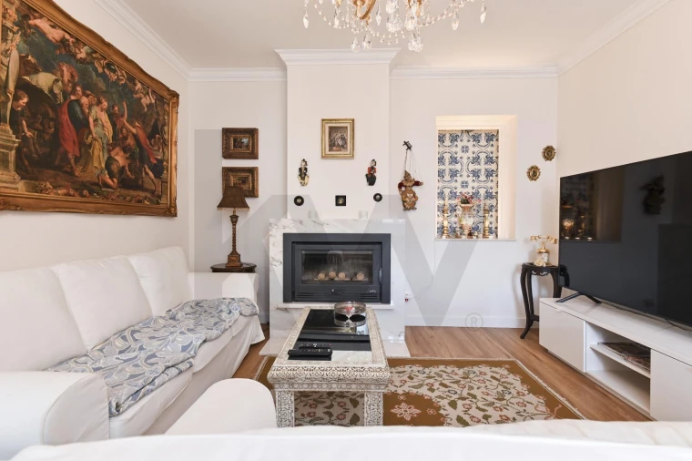 Moradia T4 para Venda em Fanhões Foto 4