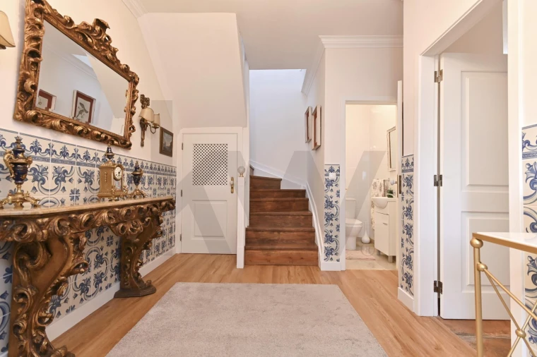 Moradia T4 para Venda em Fanhões Foto 2