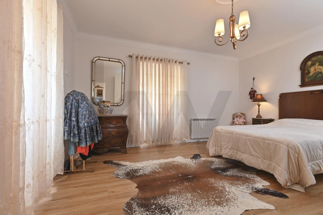 Moradia T4 para Venda em Fanhões Foto 26