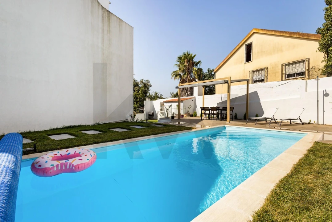 Moradia T3 para Venda em Barcarena Foto 22