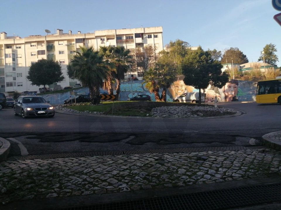 Garagem para Arrendamento em Queluz e Belas Foto 13