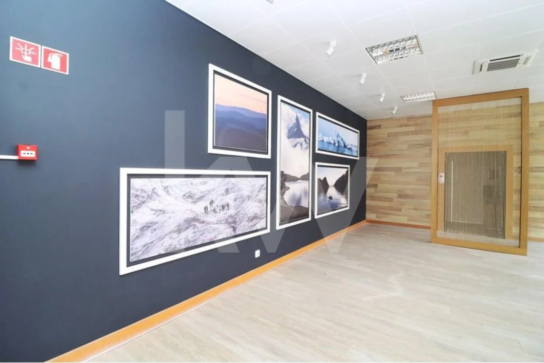 Escritório para Arrendamento em São João das Lampas e Terrugem Foto 13