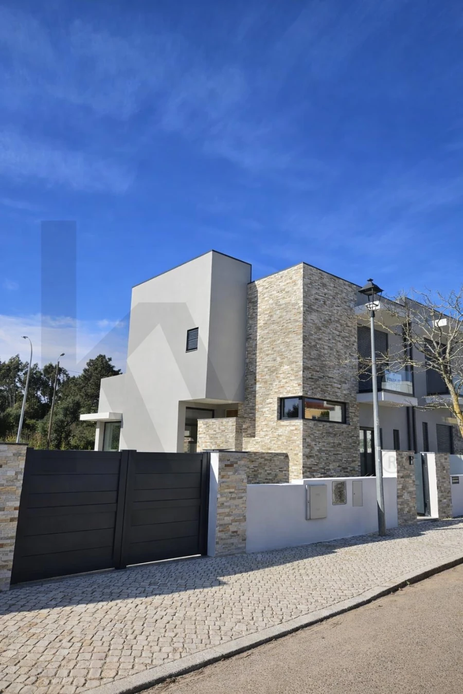 Moradia T4 para Venda em São João das Lampas e Terrugem Foto 2