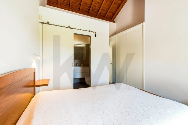 Moradia T4 para Venda em São Pedro da Cadeira Foto 21